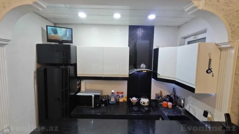 Satılır 3 otaqlı Mənzil Köhnə tikili 68 m² 28 May m. - şəkil 8