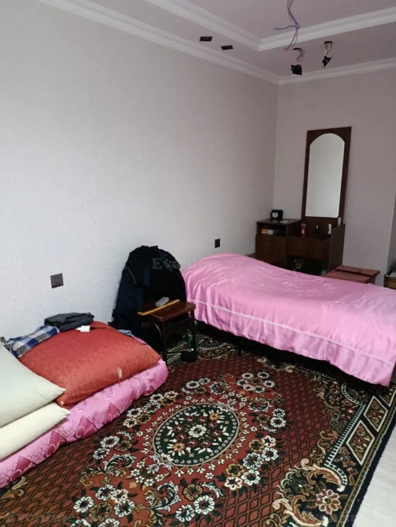 Satılır 4 otaqlı Mənzil Köhnə tikili 105 m² 8-ci kilometr - şəkil 2