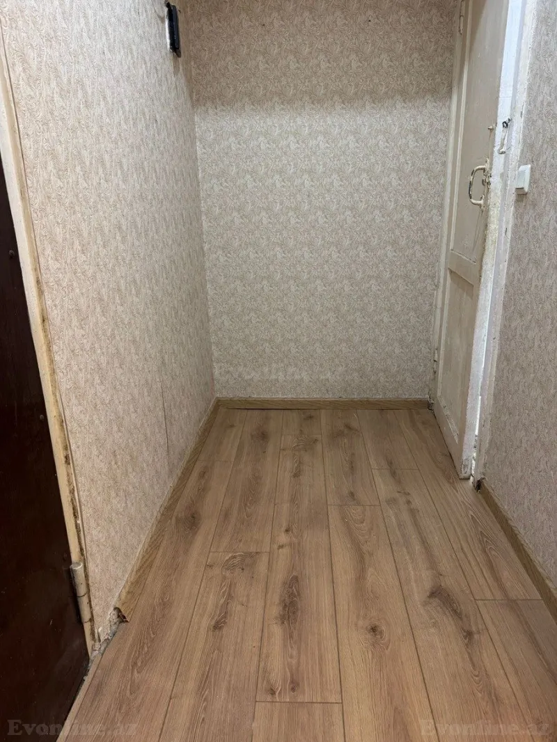 Kirayə verilir 1 otaqlı Mənzil Köhnə tikili 30 m² 5-ci mikrorayon - şəkil 3