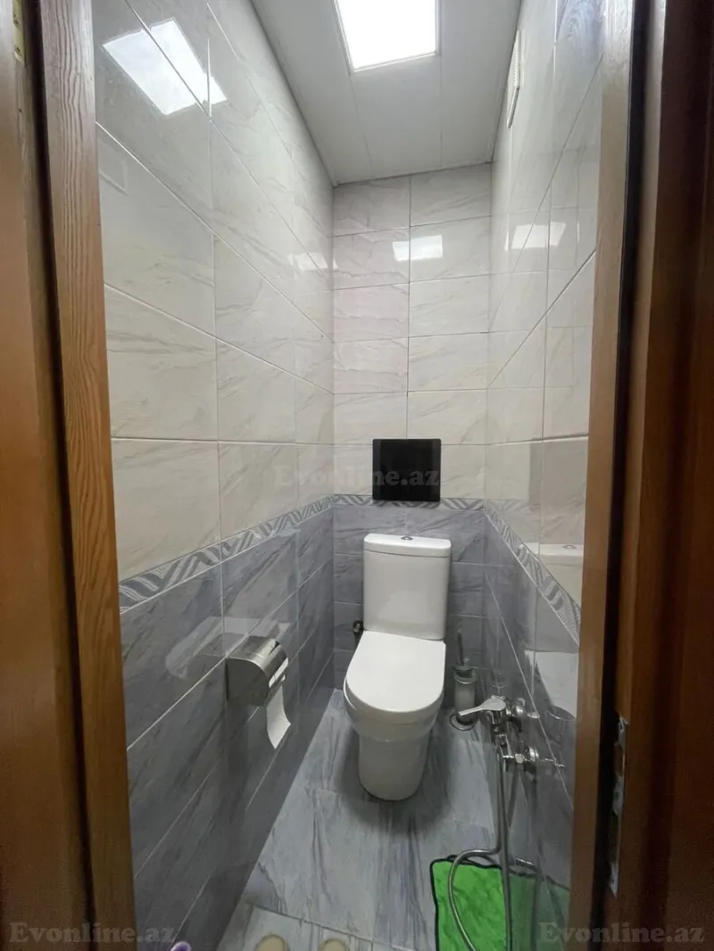 Satılır 5 otaqlı Mənzil Köhnə tikili 130 m² 8-ci mikrorayon - şəkil 10