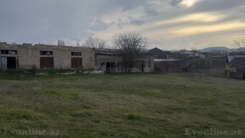 Satılır Obyekt 600 m² Göygöl - şəkil 3