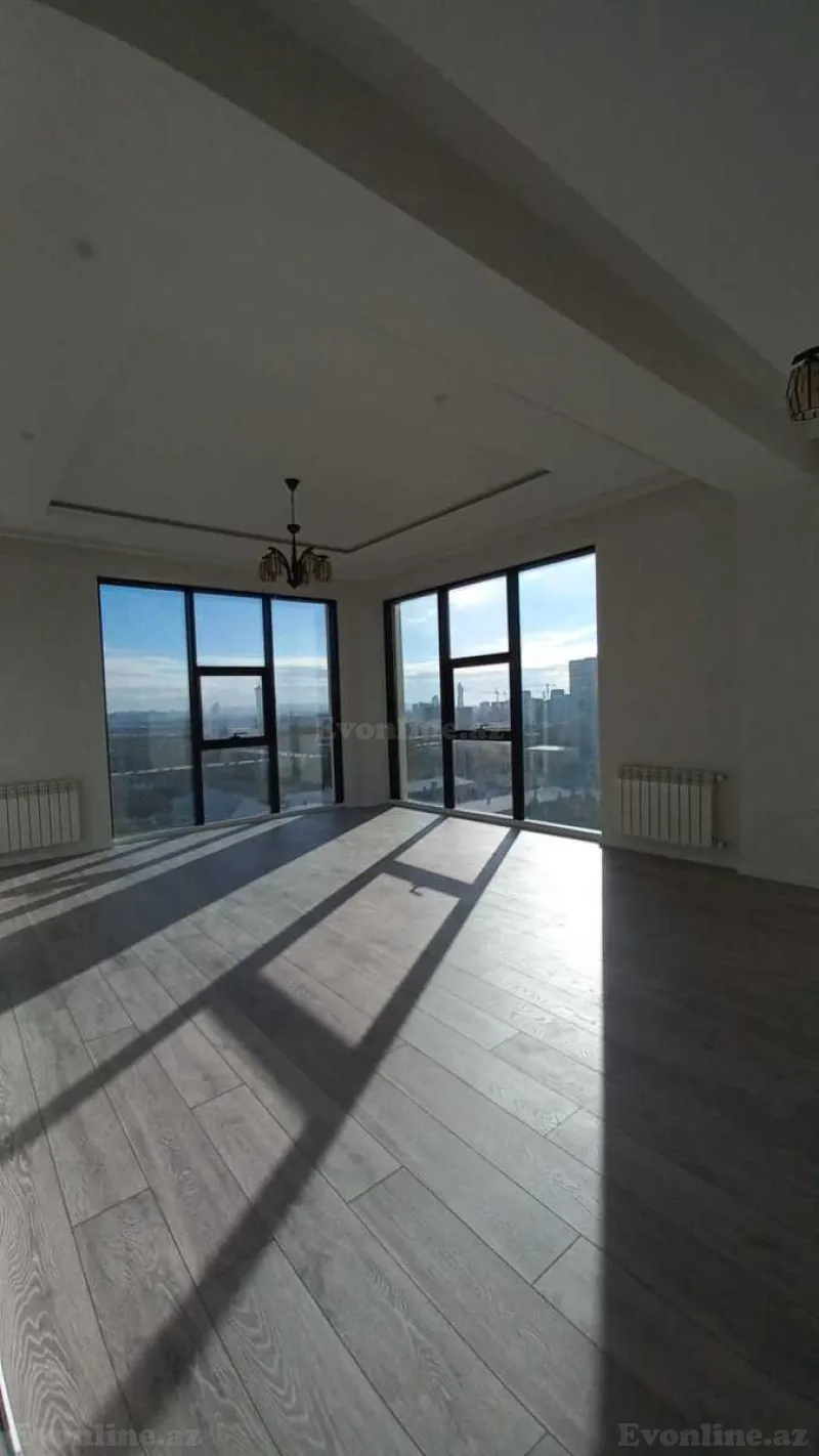 Satılır 5 otaqlı Mənzil Yeni tikili 190 m² 7-ci mikrorayon - şəkil 15