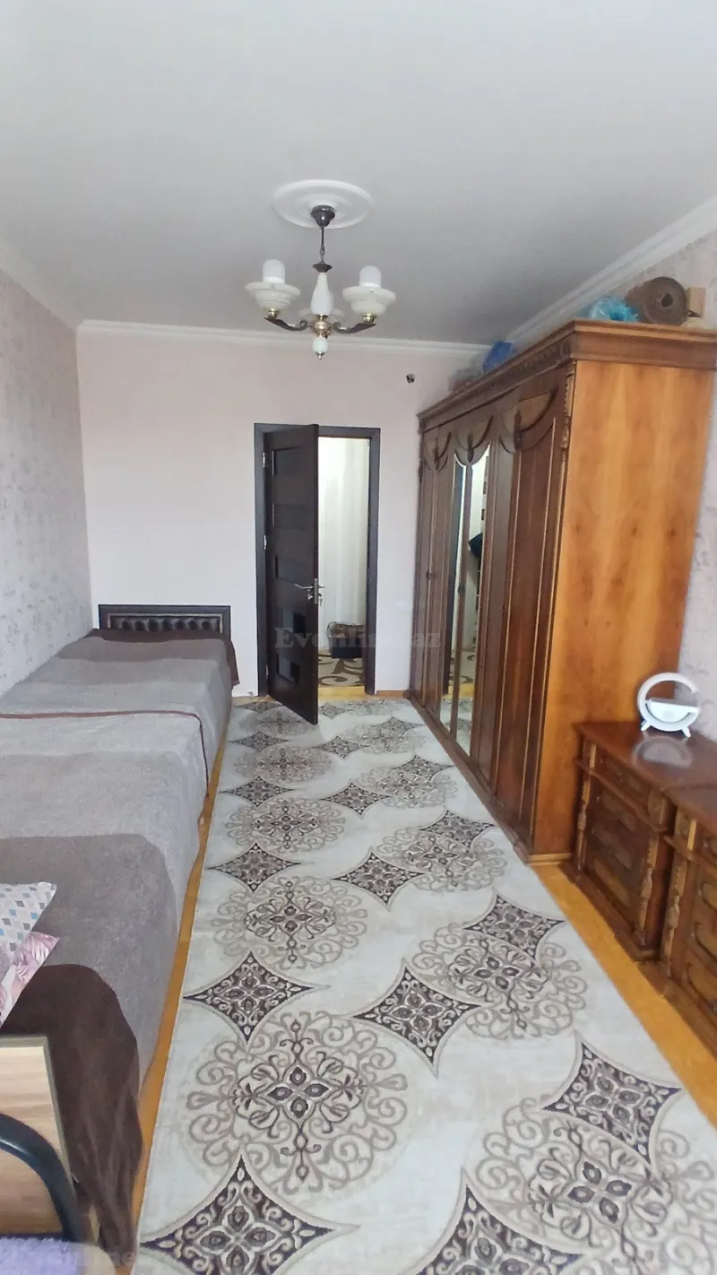 Satılır 3 otaqlı Mənzil Köhnə tikili 80 m² Yasamal - şəkil 5