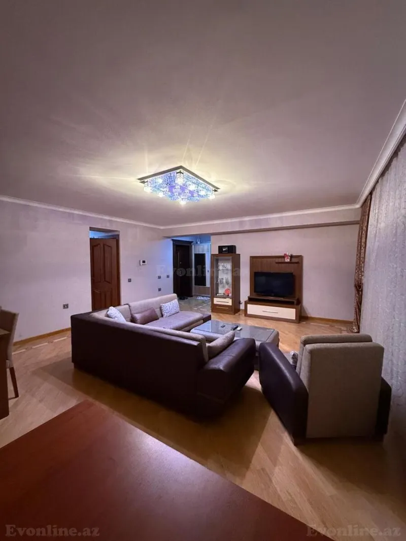 Kirayə verilir 3 otaqlı Mənzil Yeni tikili 115 m² 28 May m. - şəkil 5