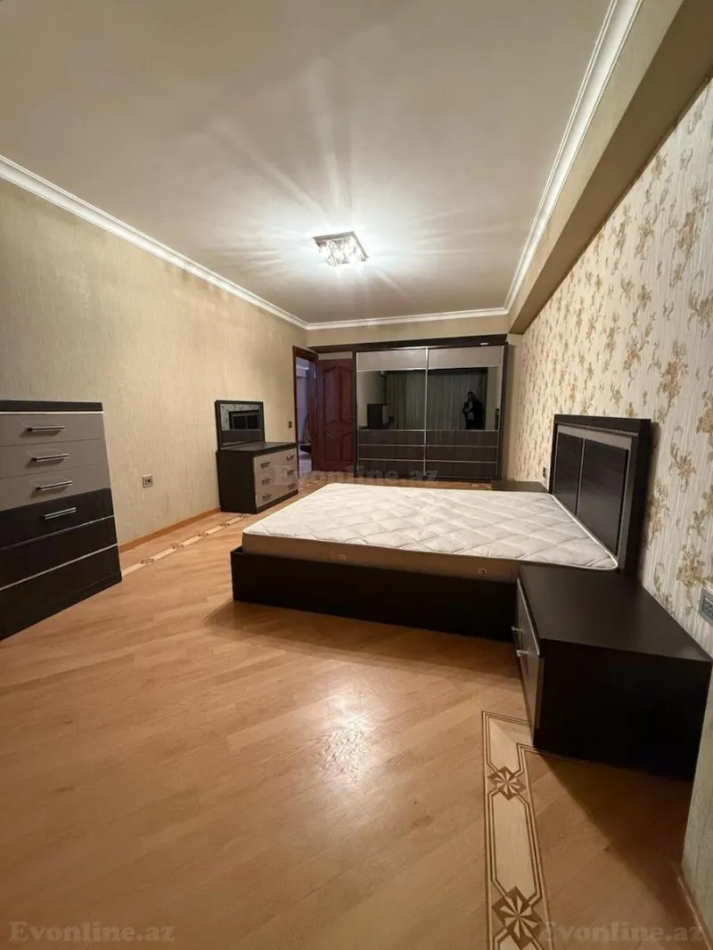 Kirayə verilir 3 otaqlı Mənzil Yeni tikili 115 m² 28 May m. - şəkil 8