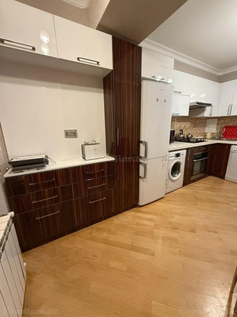 Kirayə verilir 3 otaqlı Mənzil Yeni tikili 115 m² 28 May m. - şəkil 14