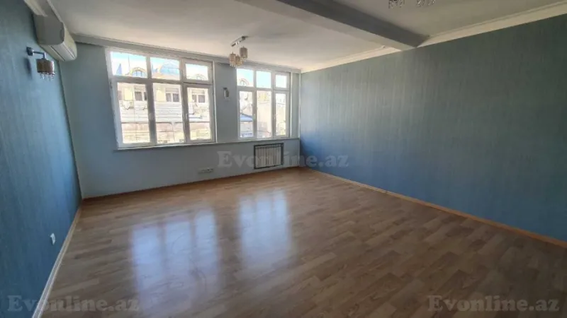 Satılır 10 otaqlı Mənzil Köhnə tikili 1060 m² Sahil m. - şəkil 23