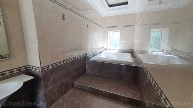 Satılır 10 otaqlı Mənzil Köhnə tikili 1060 m² Sahil m. - şəkil 26