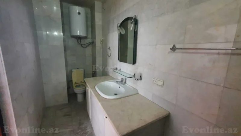 Satılır 10 otaqlı Mənzil Köhnə tikili 1060 m² Sahil m. - şəkil 29