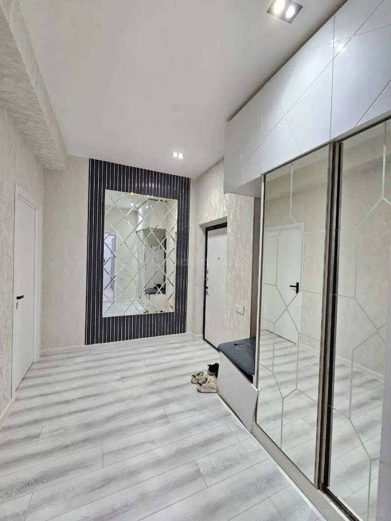 Satılır 2 otaqlı Mənzil Yeni tikili 65 m² Xırdalan - şəkil 2