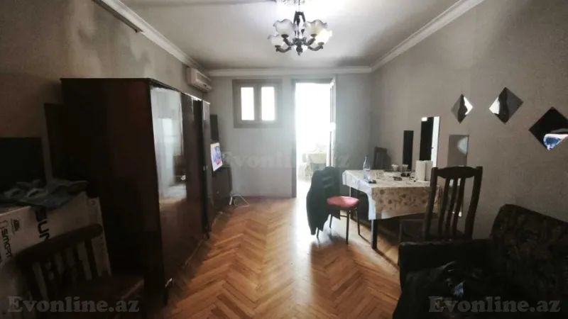 Kirayə verilir 2 otaqlı Mənzil Köhnə tikili 55 m² Nəriman Nərimanov m.