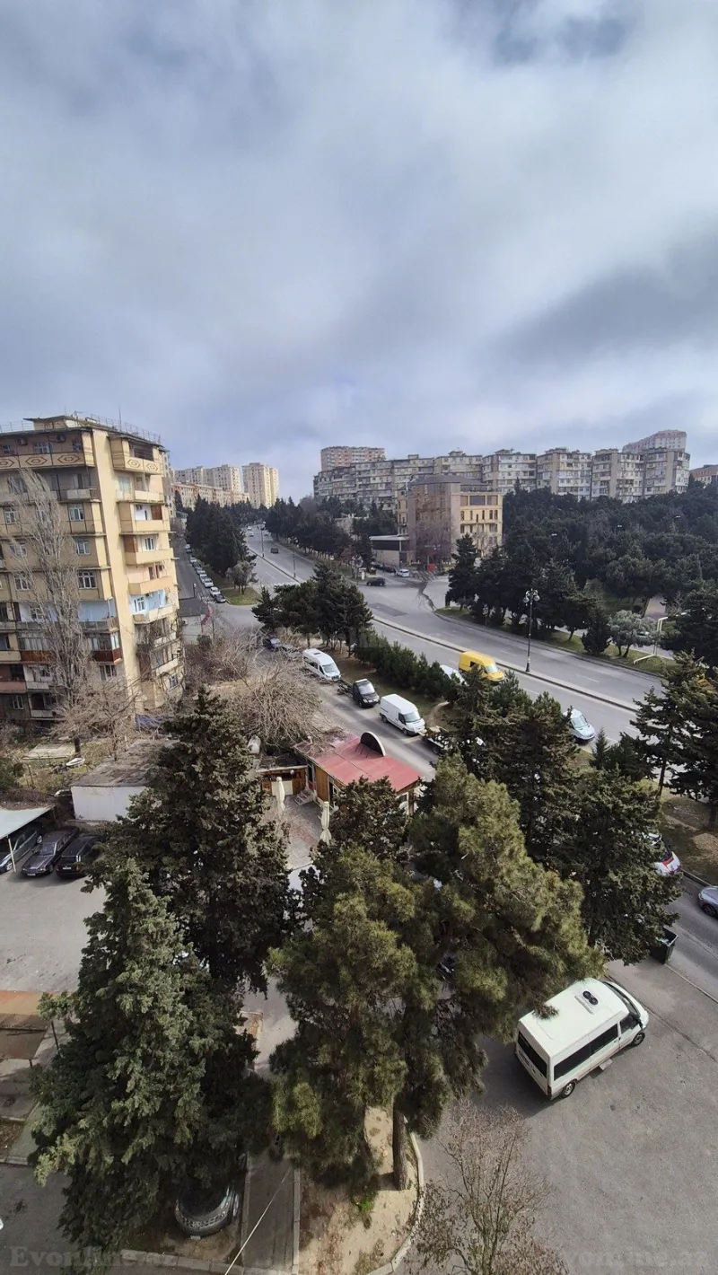 Satılır 4 otaqlı Mənzil Köhnə tikili 100 m² Əhmədli - şəkil 12