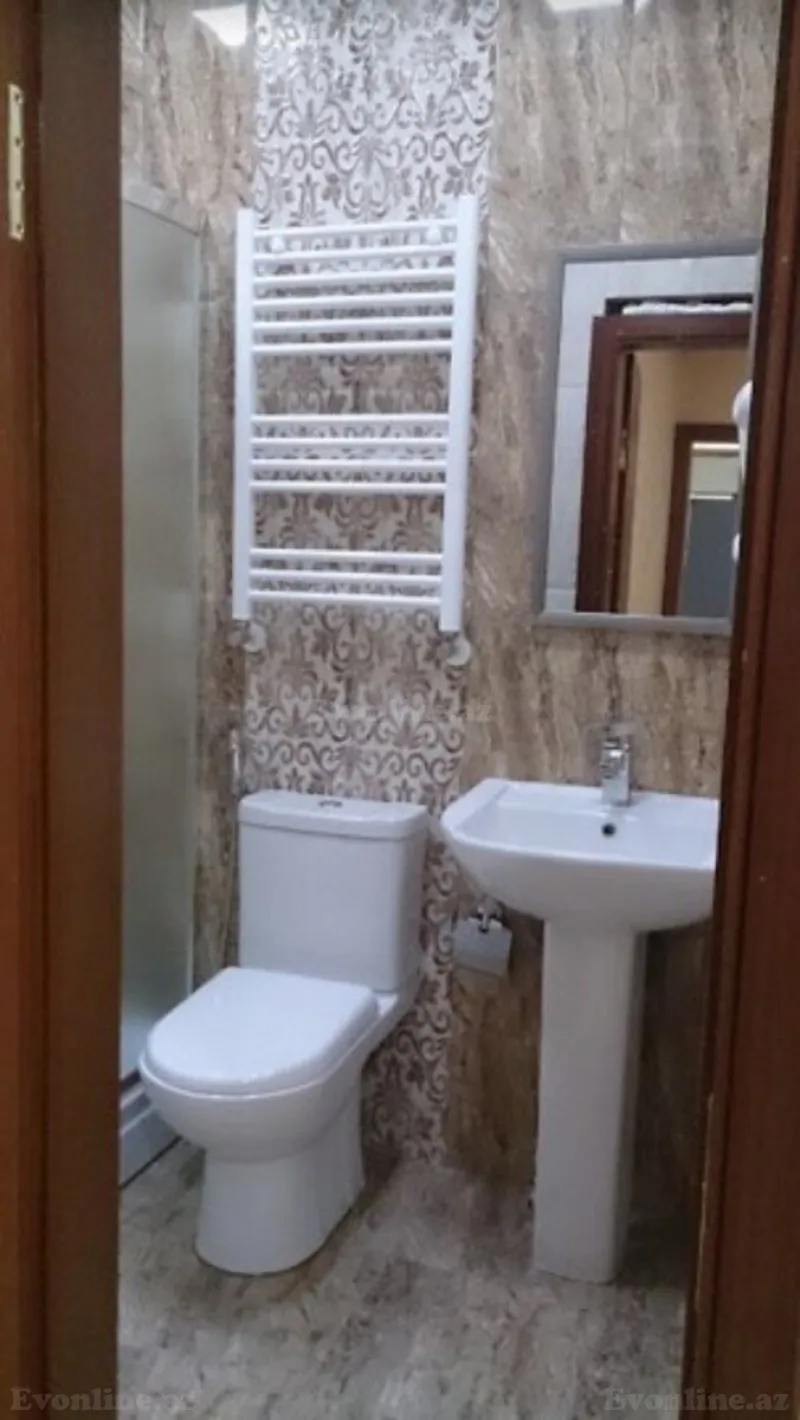 Kirayə verilir 1 otaqlı Mənzil Köhnə tikili 35 m² İnşaatçılar m. - şəkil 14