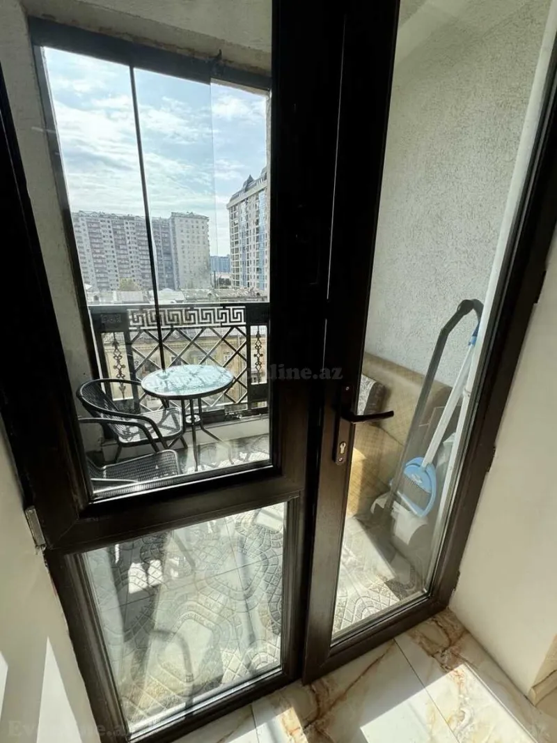 Satılır 2 otaqlı Mənzil Yeni tikili 83 m² Böyükşor - şəkil 15