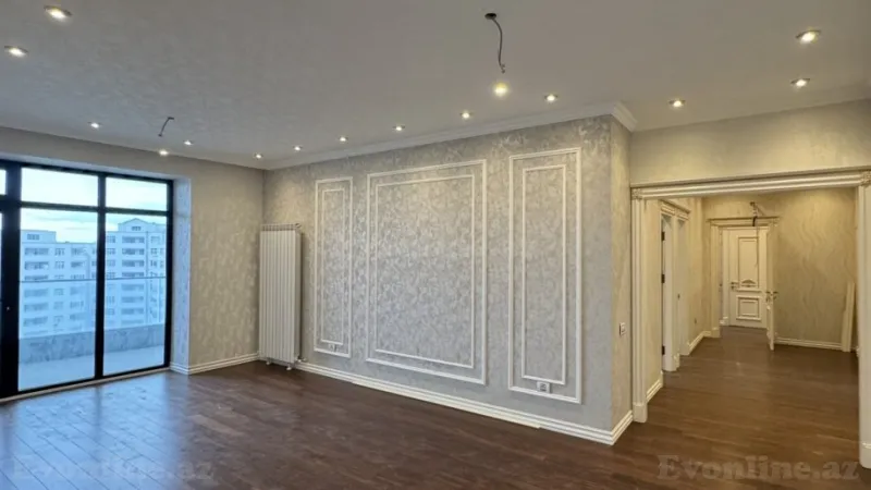 Satılır 4 otaqlı Mənzil Yeni tikili 178 m² 8 Noyabr m.