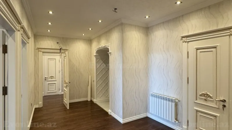 Satılır 4 otaqlı Mənzil Yeni tikili 178 m² 8 Noyabr m. - şəkil 5