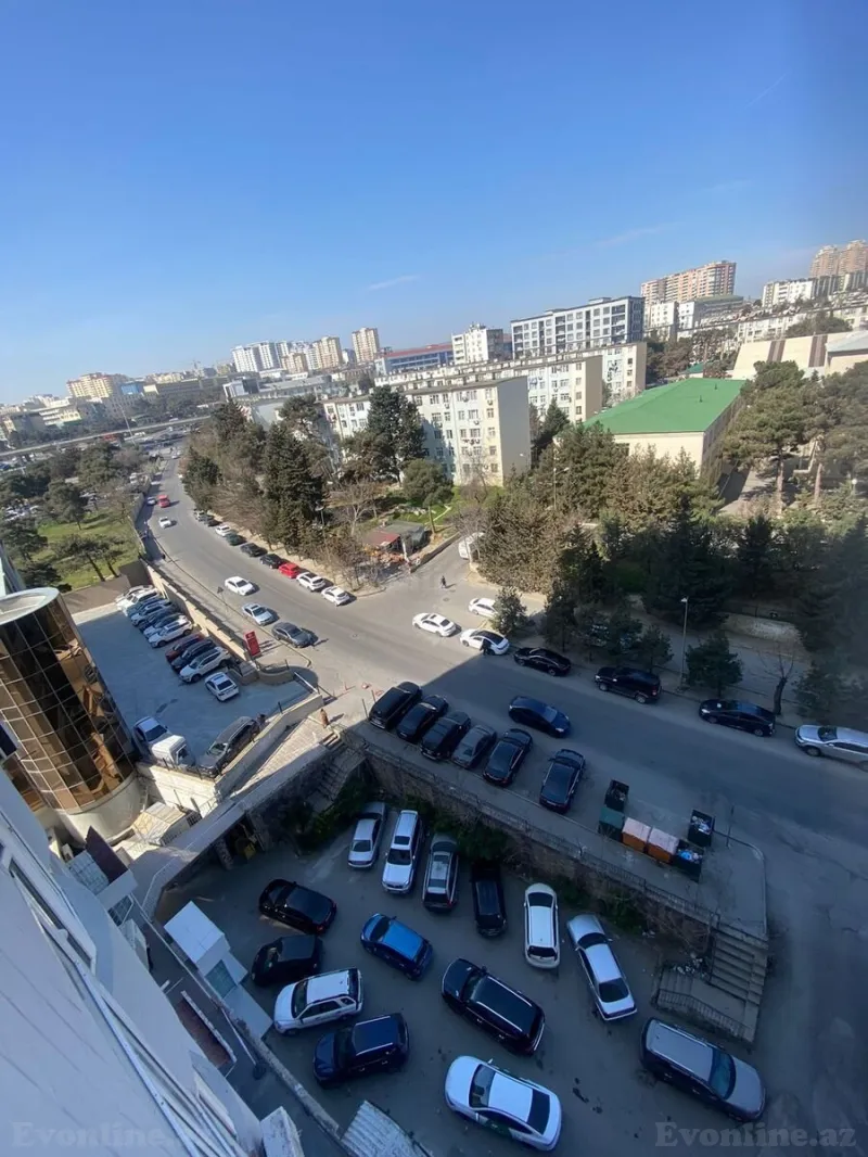 Satılır 3 otaqlı Mənzil Yeni tikili 136 m² 20 Yanvar m.