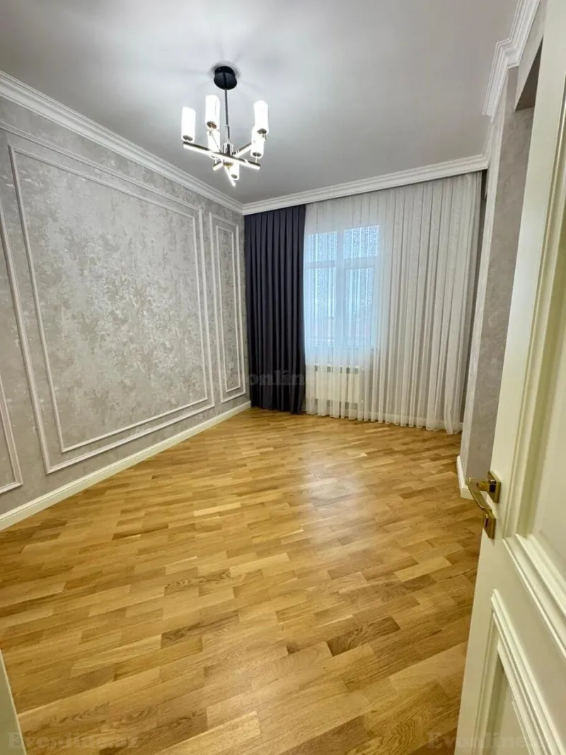 Satılır 2 otaqlı Mənzil Yeni tikili 75 m² 8-ci mikrorayon - şəkil 5