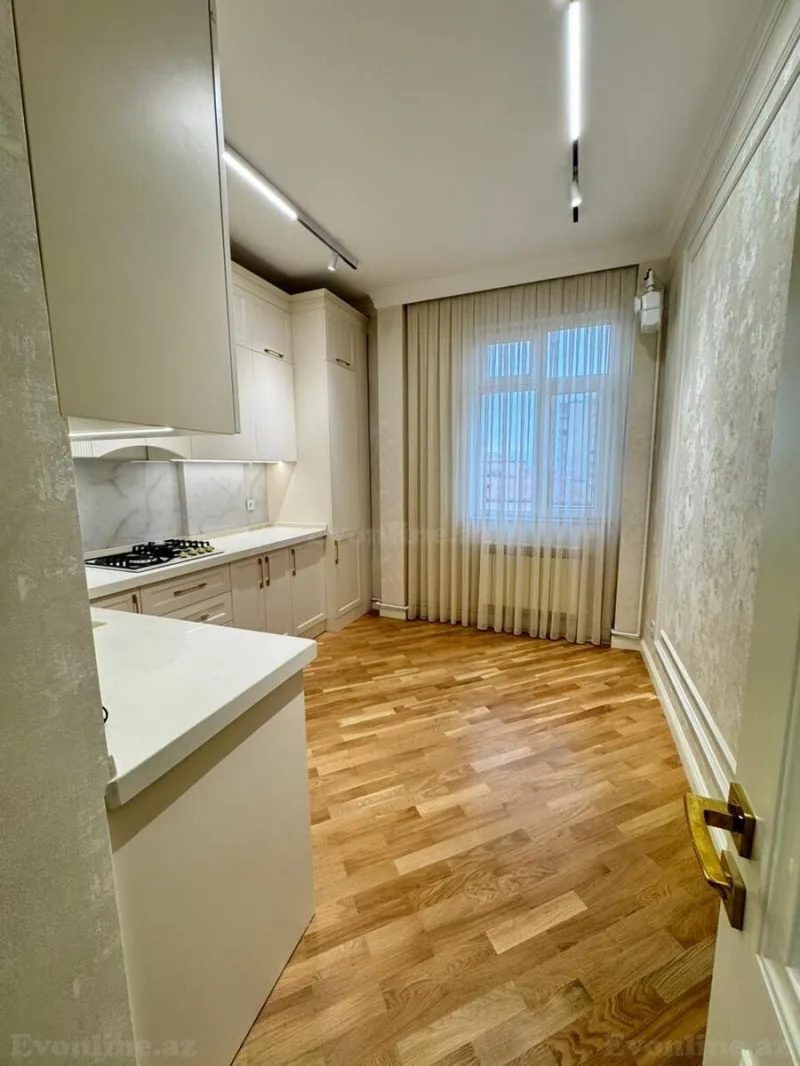 Satılır 2 otaqlı Mənzil Yeni tikili 75 m² 8-ci mikrorayon - şəkil 9