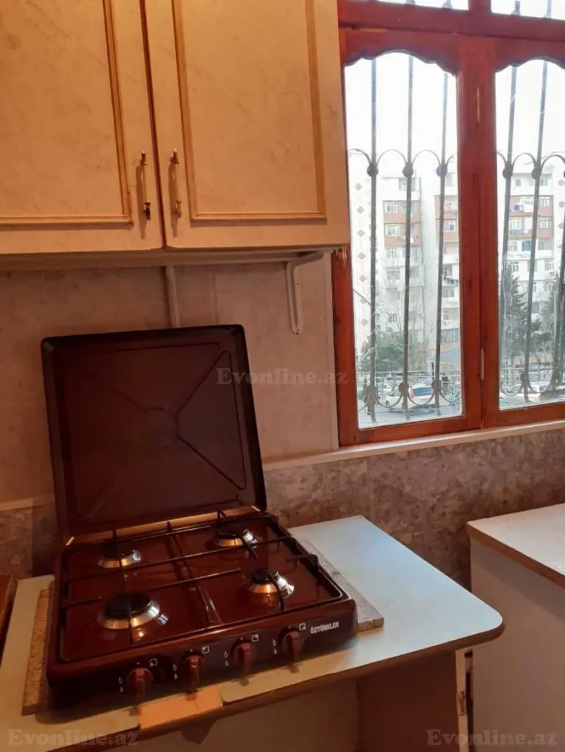 Kirayə verilir 2 otaqlı Mənzil Köhnə tikili 50 m² Suraxanı r. - şəkil 3