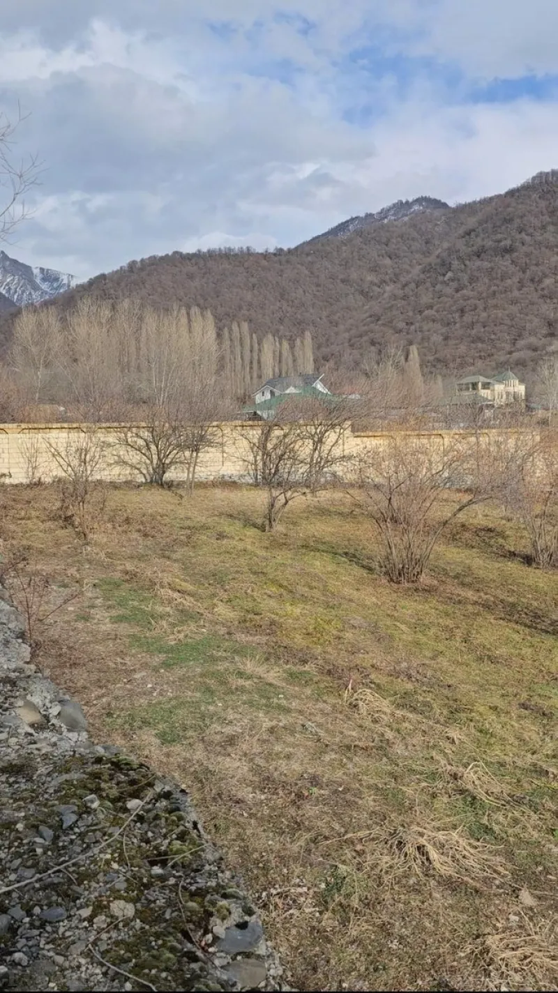 Torpaq Qəbələ Satılır