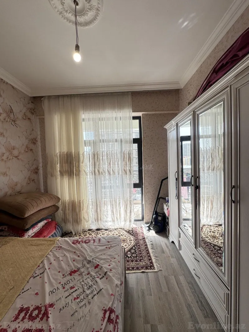 Satılır 2 otaqlı Mənzil Yeni tikili 50 m² 28 May m. - şəkil 3