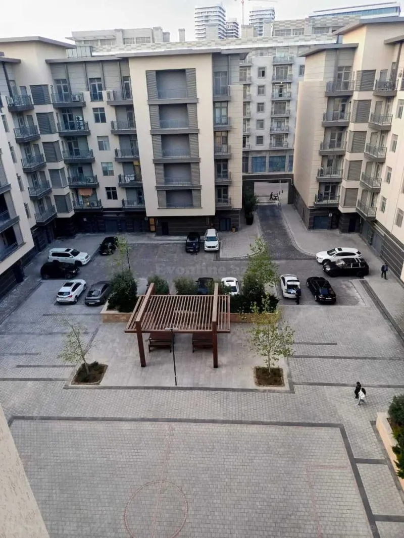Satılır 3 otaqlı Mənzil Yeni tikili 151 m² Xətai r. - şəkil 2
