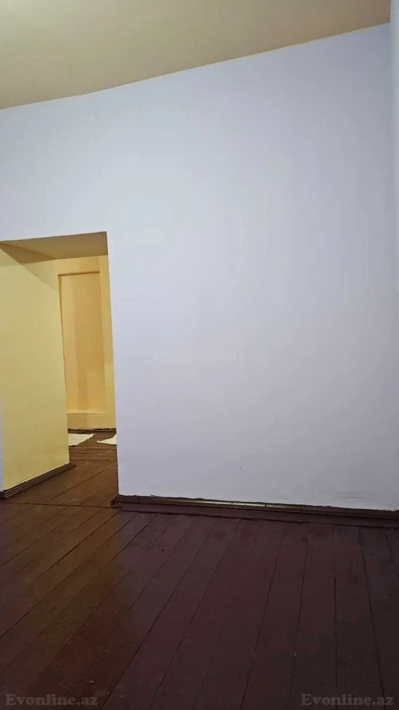 Satılır 2 otaqlı Mənzil Köhnə tikili 55 m² Elmlər Akademiyası m. - şəkil 2