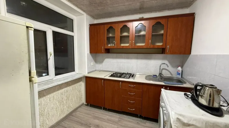 Kirayə verilir 1 otaqlı Mənzil Köhnə tikili 32 m² İnşaatçılar m. - şəkil 9