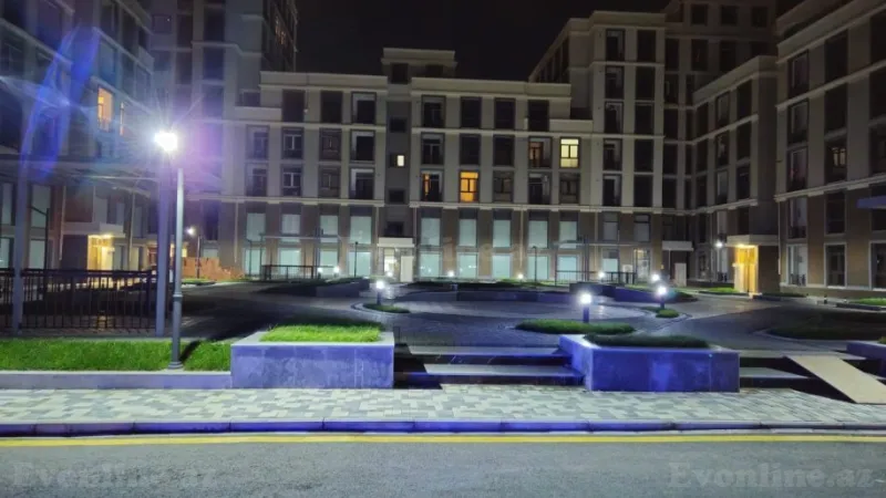 Satılır 2 otaqlı Mənzil Yeni tikili 57 m² 8 Noyabr m.