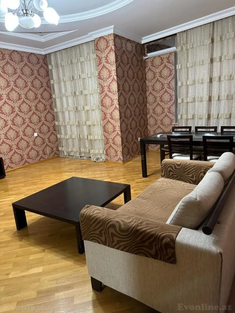 Kirayə verilir 3 otaqlı Mənzil Yeni tikili 114 m² Nəriman Nərimanov m.