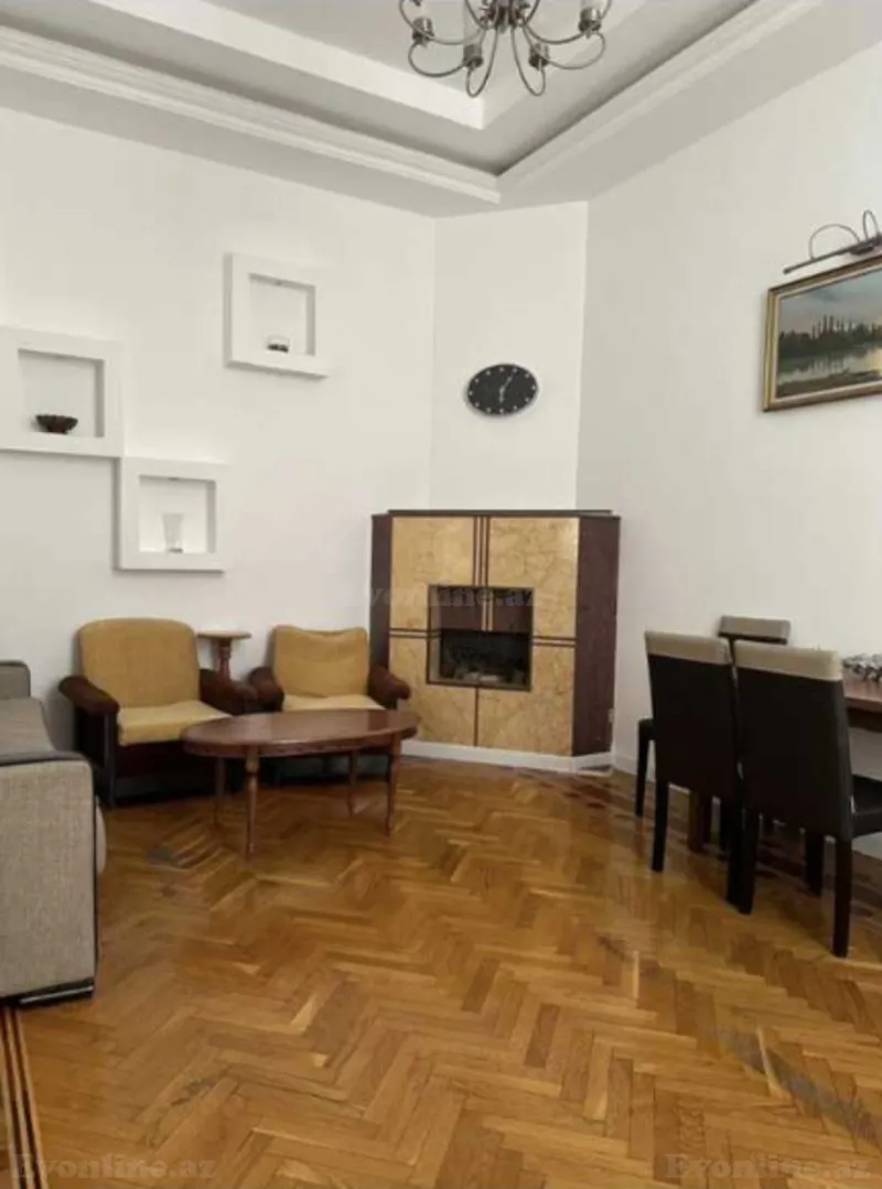 Kirayə verilir 2 otaqlı Mənzil Köhnə tikili 50 m² Sahil m. - şəkil 2