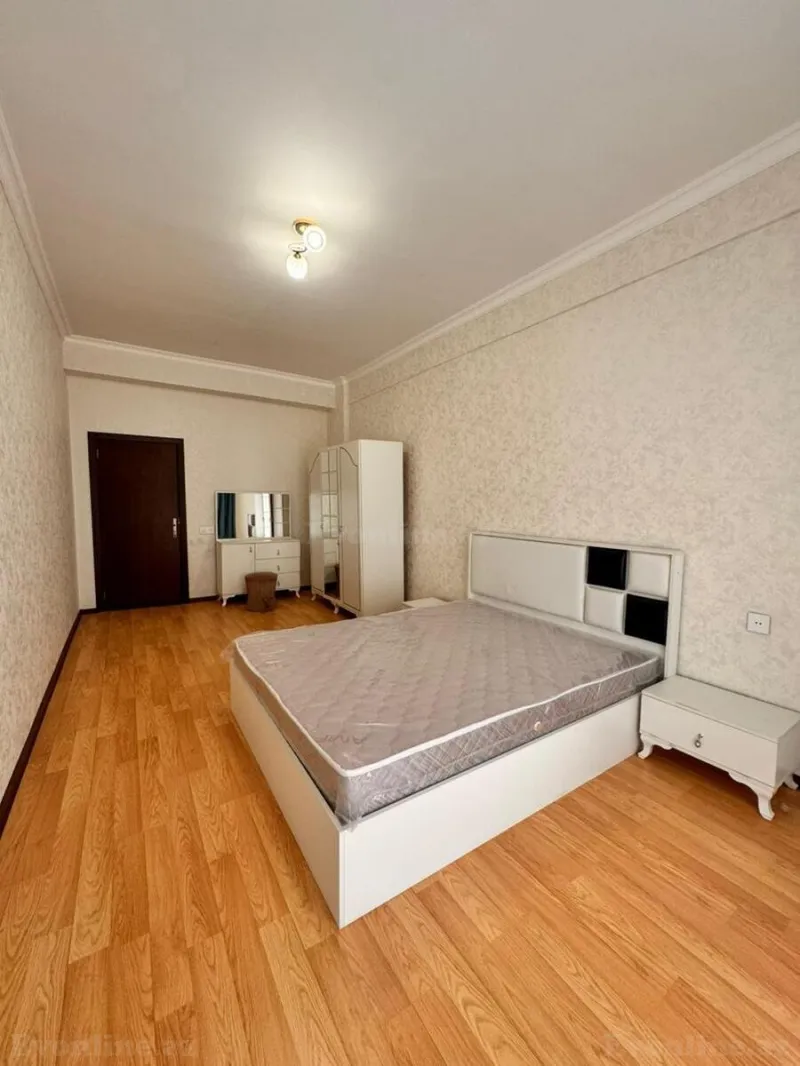 Kirayə verilir 2 otaqlı Mənzil Yeni tikili 80 m² Gənclik m. - şəkil 6