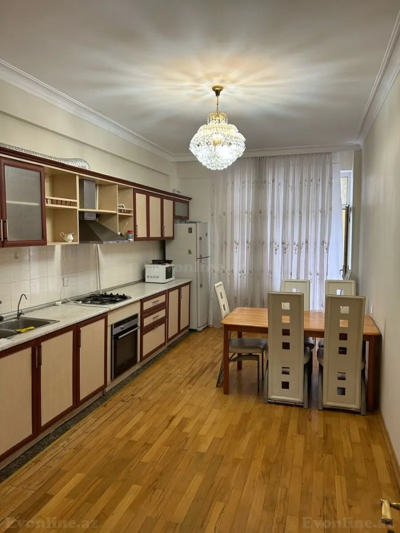 Kirayə verilir 3 otaqlı Mənzil Yeni tikili 130 m² Nizami m. - şəkil 6