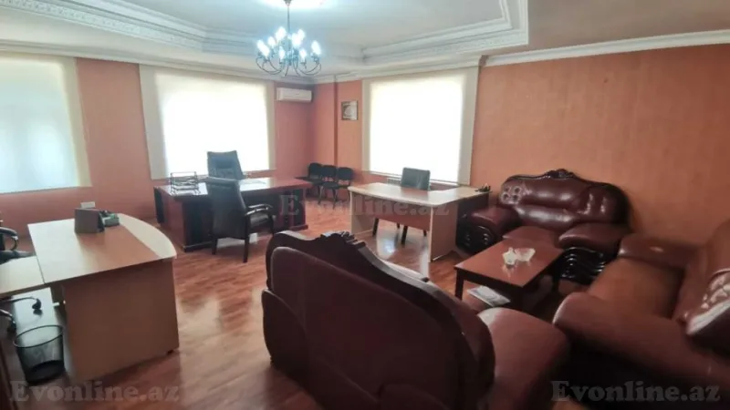 Kirayə verilir Ofis 180 m² İnşaatçılar m. - şəkil 2