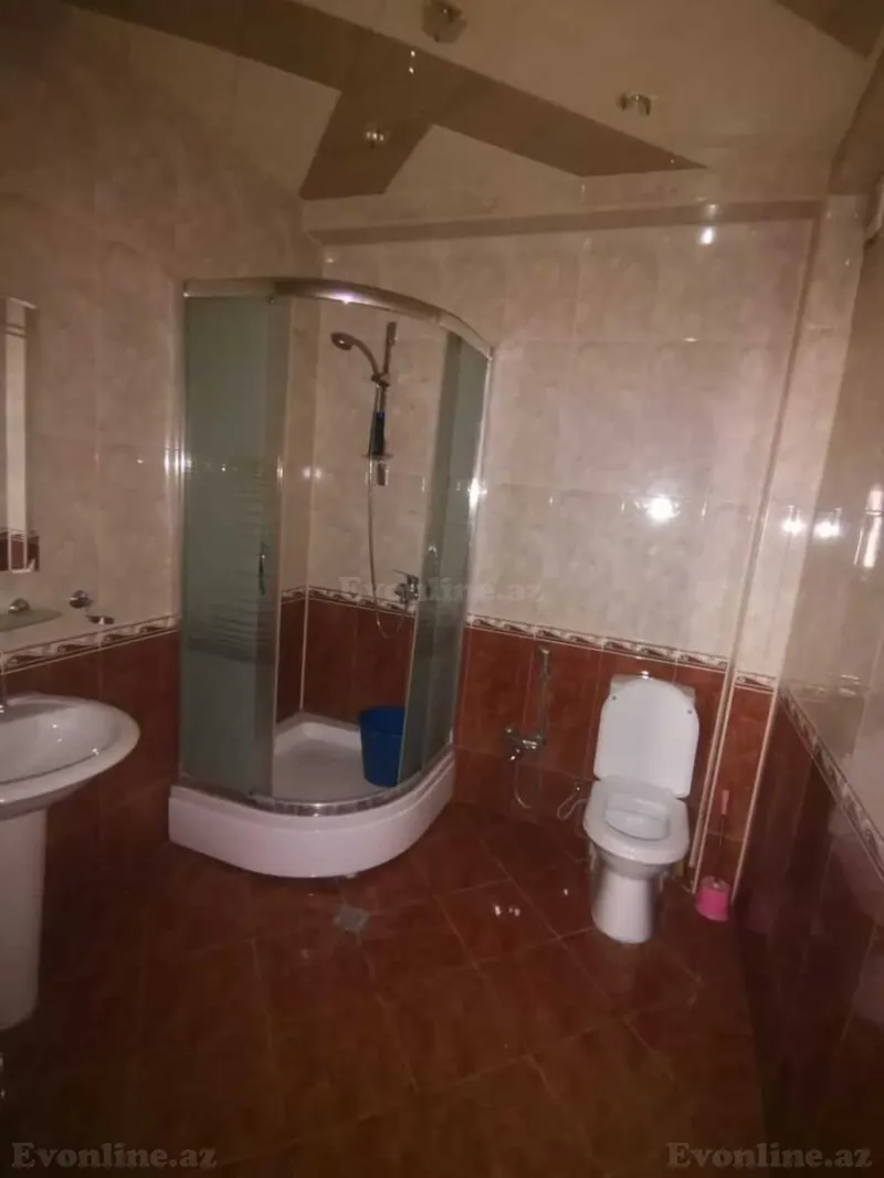 Kirayə verilir Ofis 180 m² İnşaatçılar m. - şəkil 11