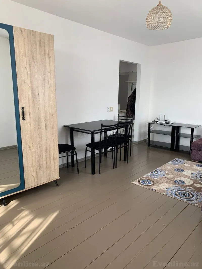 Kirayə verilir 1 otaqlı Mənzil Köhnə tikili 35 m² Yasamal r. - şəkil 8