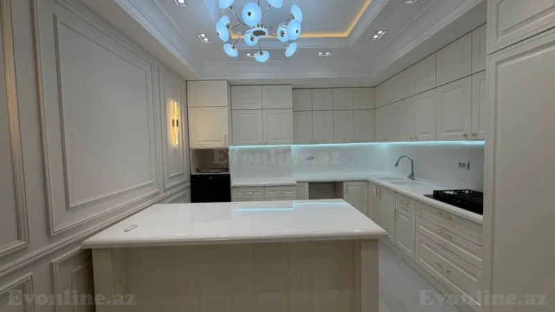 Satılır 4 otaqlı Mənzil Yeni tikili 171 m² Xətai m. - şəkil 4