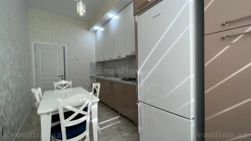 Kirayə verilir 2 otaqlı Mənzil Yeni tikili 72 m² İnşaatçılar m. - şəkil 5