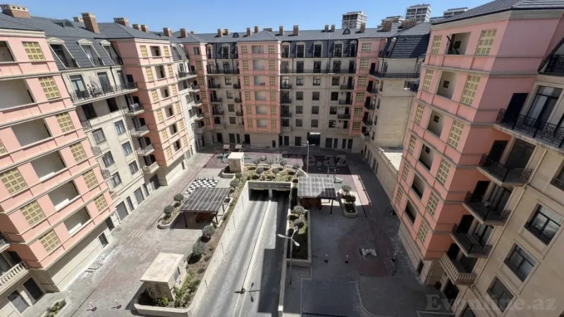 Kirayə verilir 3 otaqlı Mənzil Yeni tikili 101 m² Xətai r.