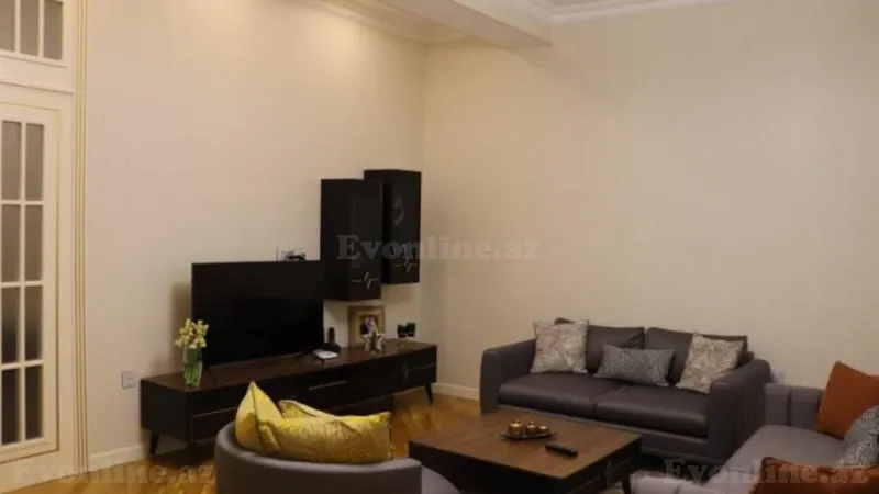 Satılır 3 otaqlı Mənzil Yeni tikili 80 m² 8-ci mikrorayon - şəkil 3