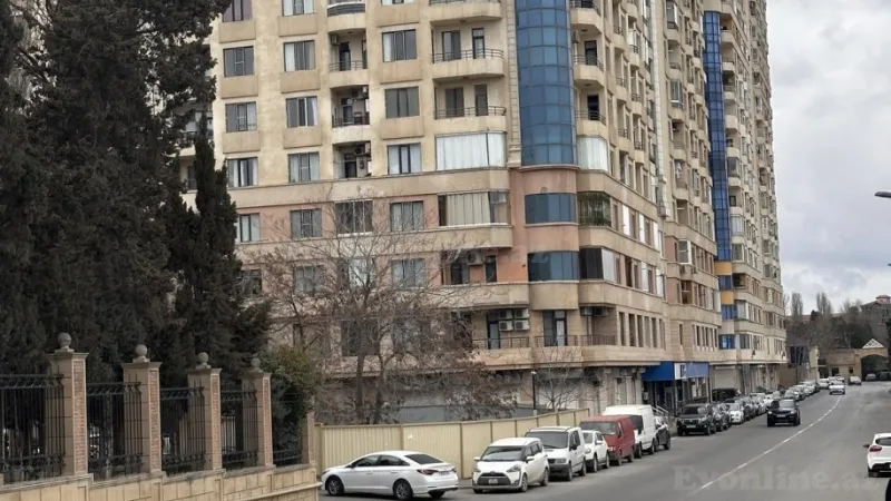Satılır 2 otaqlı Mənzil Yeni tikili 85 m² 7-ci mikrorayon