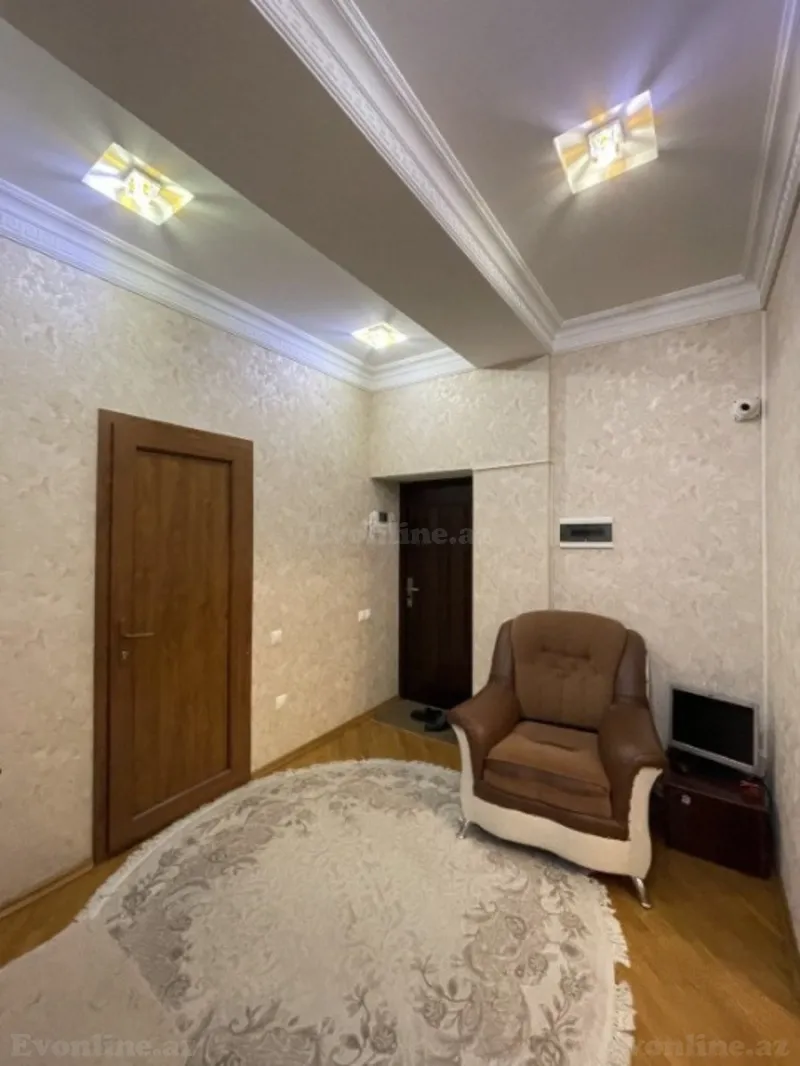 Satılır 2 otaqlı Mənzil Yeni tikili 81 m² 8-ci mikrorayon - şəkil 8