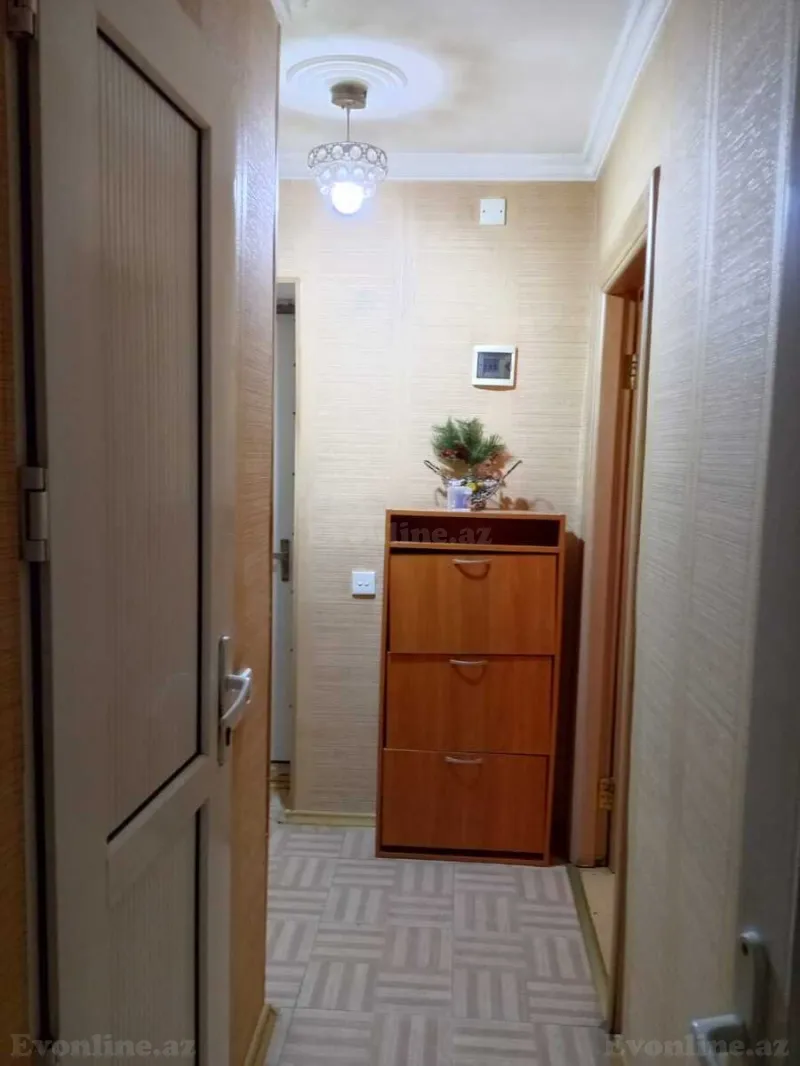 Satılır 2 otaqlı Mənzil Köhnə tikili 64 m² Nəriman Nərimanov m. - şəkil 2