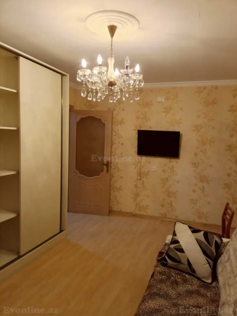 Satılır 2 otaqlı Mənzil Köhnə tikili 64 m² Nəriman Nərimanov m. - şəkil 3