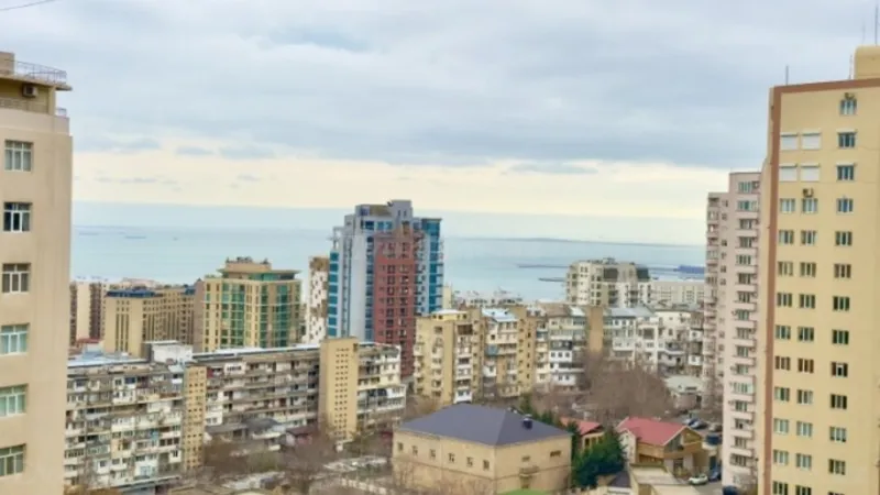 Satılır 4 otaqlı Mənzil Yeni tikili 165 m² Yasamal r. - şəkil 3
