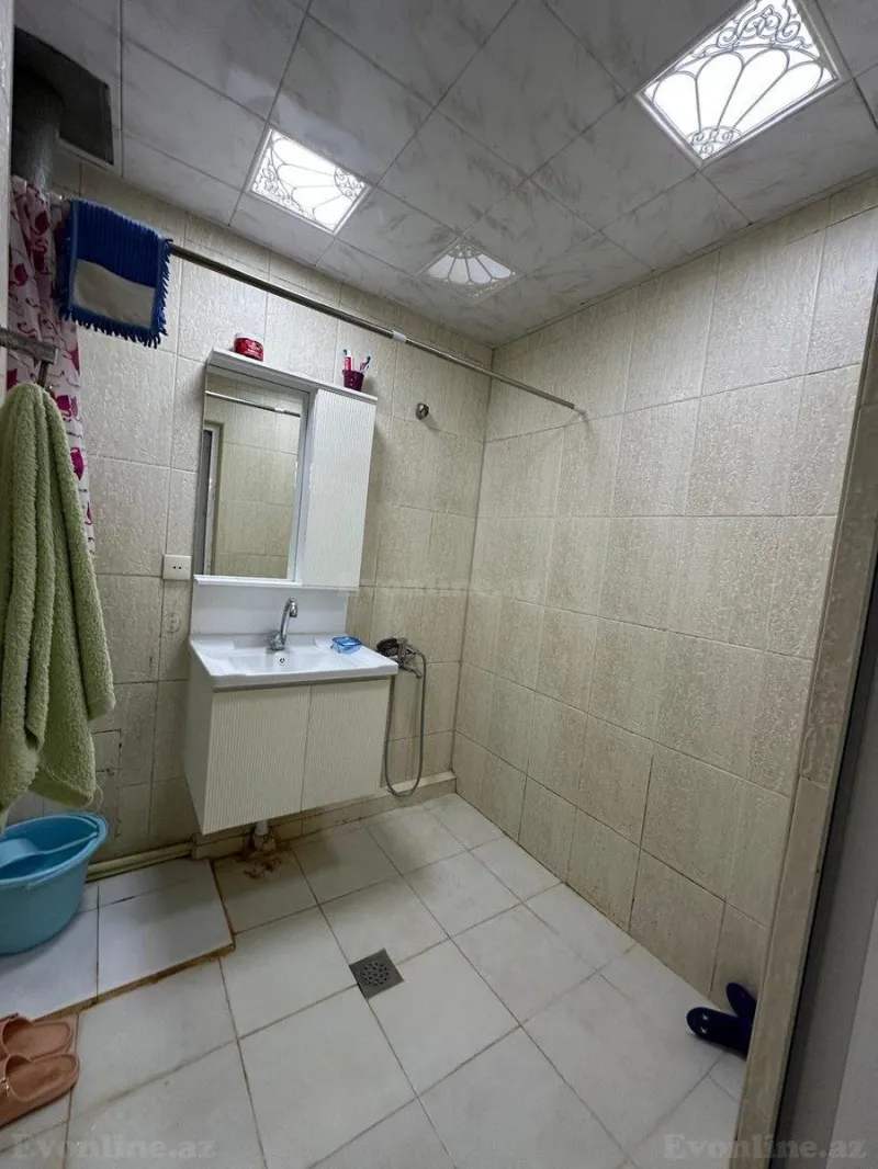 Kirayə verilir 3 otaqlı Mənzil Köhnə tikili 85 m² Xətai r. - şəkil 10