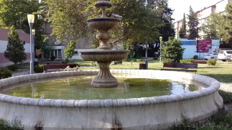 Satılır 5 otaqlı Mənzil Köhnə tikili 115 m² 8-ci mikrorayon