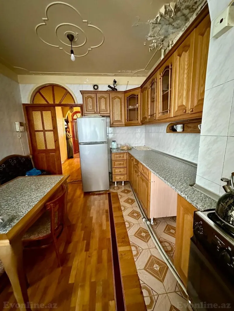 Satılır 5 otaqlı Mənzil Köhnə tikili 115 m² 8-ci mikrorayon - şəkil 16