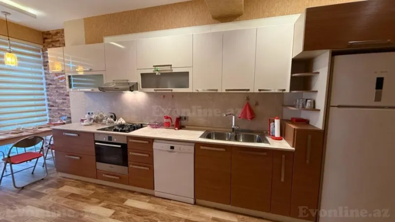 Kirayə verilir 4 otaqlı Mənzil Yeni tikili 150 m² Elmlər Akademiyası m. - şəkil 16